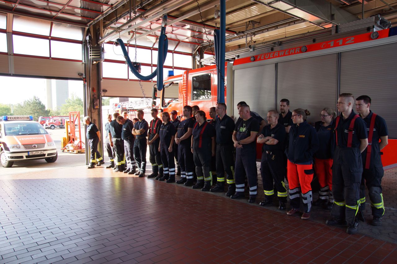 24 Stunden Ausbildungsdienst der Freiwilligen Feuerwehr Peine